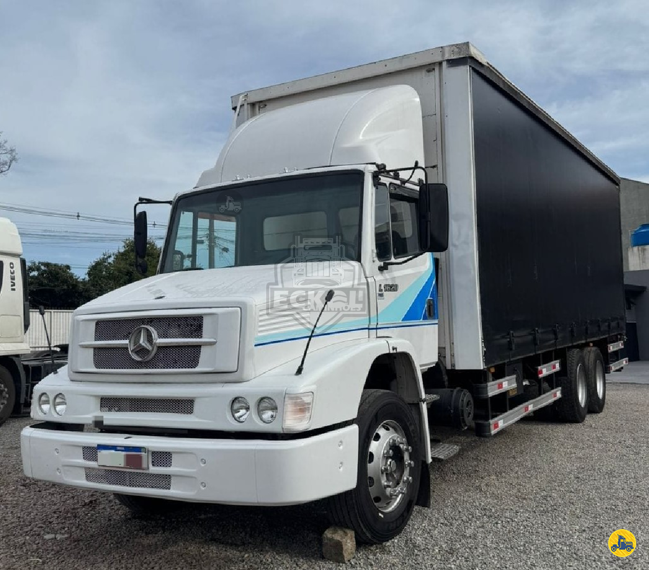 CAMINHAO MERCEDES-BENZ MB 1620 Baú Sider Truck 6x2 Eckel Caminhões  CURITIBA PARANÁ PR